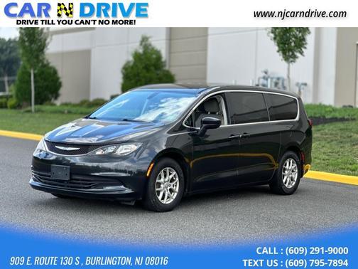 2017 Chrysler Pacifica Touring