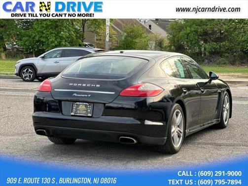 2011 Porsche Panamera 4