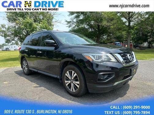 2018 Nissan Pathfinder SV