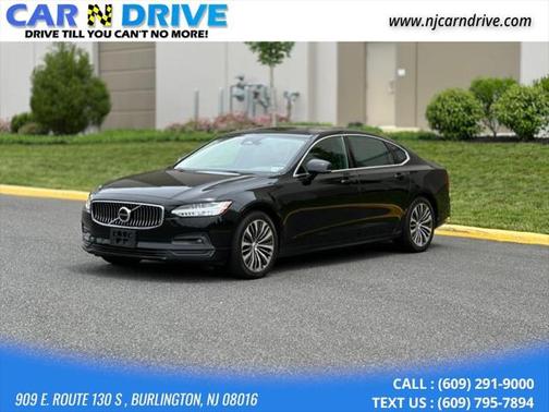 2022 Volvo S90 B6 Momentum