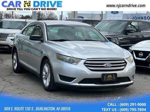 2015 Ford Taurus SE