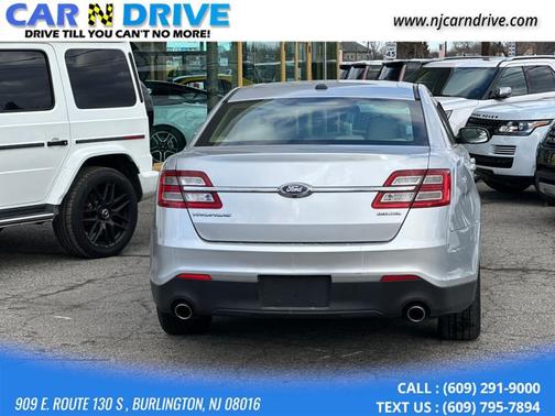 2015 Ford Taurus SE