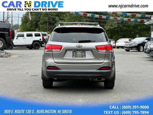 2017 Kia Sorento LX