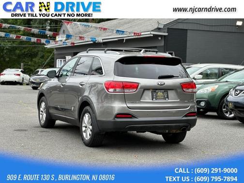 2017 Kia Sorento LX