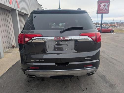 2018 GMC Acadia Denali