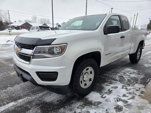 White 2016 Chevrolet Colorado WT