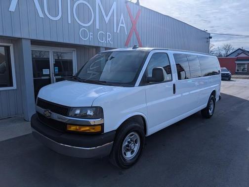 2018 Chevrolet Express 3500 LT