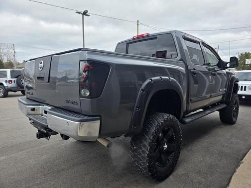 Smoke 2011 Nissan Titan SV