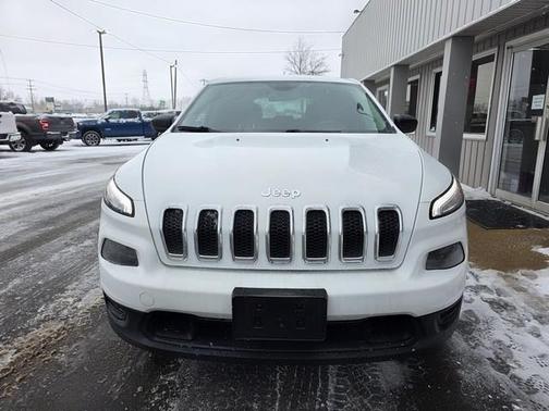 2014 Jeep Cherokee Sport