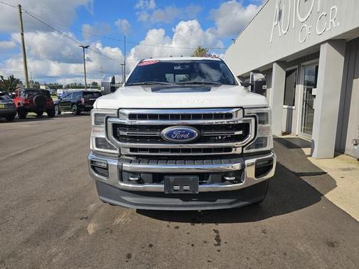 2022 Ford F-350 Lariat Super Duty