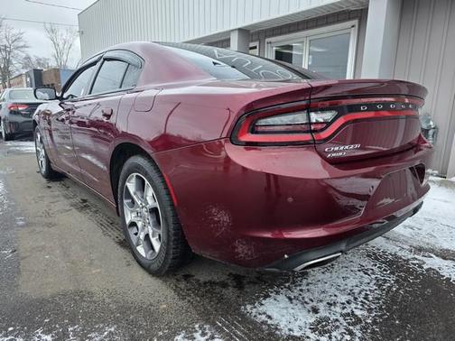 2017 Dodge Charger SE
