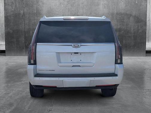 2018 Cadillac Escalade ESV Premium Luxury