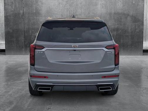 2025 Cadillac XT6 Luxury FWD