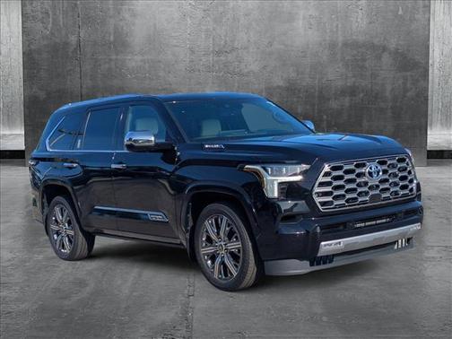 2023 Toyota Sequoia Base