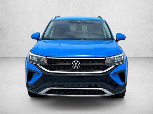 Cornflower Blue 2023 Volkswagen Taos 1.5T SE