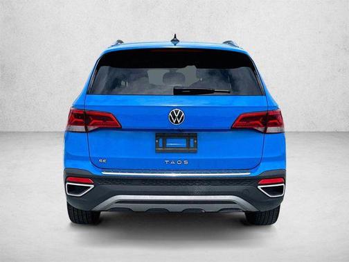 Cornflower Blue 2023 Volkswagen Taos 1.5T SE