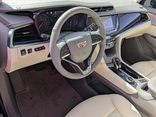 2025 Cadillac XT6 Premium Luxury AWD
