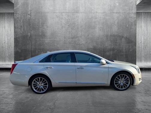 2013 Cadillac XTS Platinum