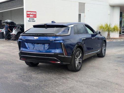 2024 Cadillac LYRIQ Luxury