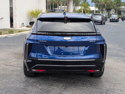 2024 Cadillac LYRIQ Luxury