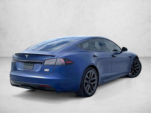 Deep Blue Metallic 2022 Tesla Model S Plaid