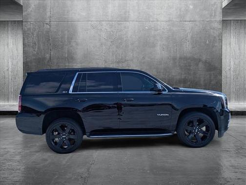 2020 GMC Yukon SLT