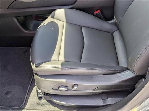 2025 Cadillac XT6 Luxury FWD