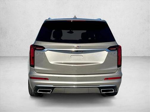 2022 Cadillac XT6 Luxury FWD