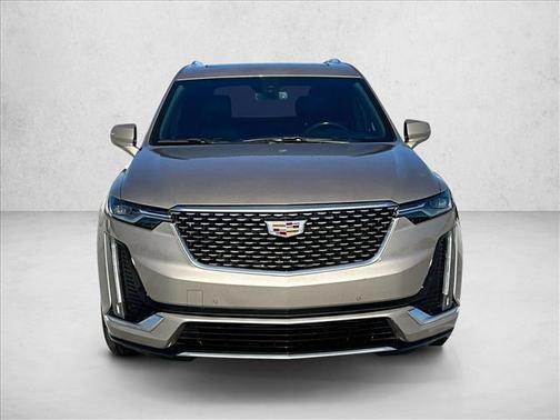 2022 Cadillac XT6 Luxury FWD
