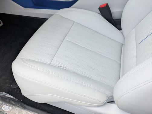 2025 Cadillac OPTIQ Sport 2 AWD