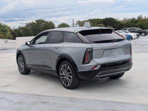 2025 Cadillac OPTIQ Sport 2 AWD