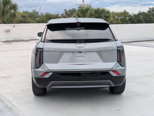 2025 Cadillac OPTIQ Sport 2 AWD