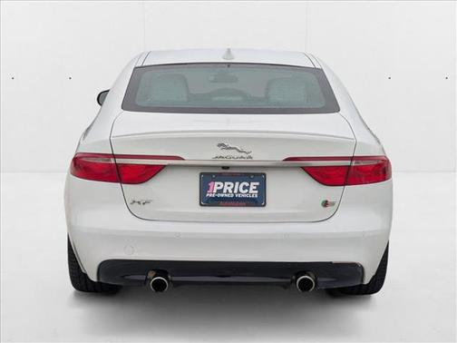 2017 Jaguar XF S