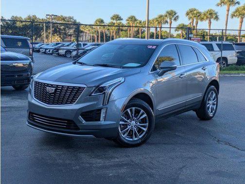2022 Cadillac XT5 Premium Luxury