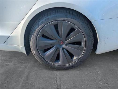 2021 Tesla Model S Long Range