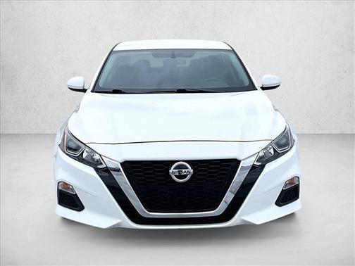 Glacier White 2019 Nissan Altima 2.5 S