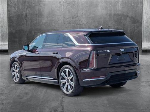 2025 Cadillac Escalade IQ Luxury 2