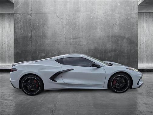 2023 Chevrolet Corvette Stingray w/2LT