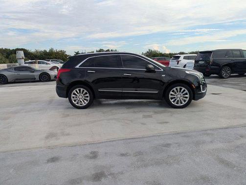 2019 Cadillac XT5 Premium Luxury