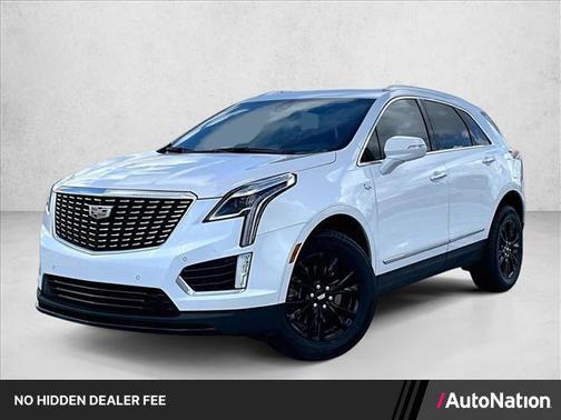 Crystal White Tricoat 2024 Cadillac XT5 Luxury