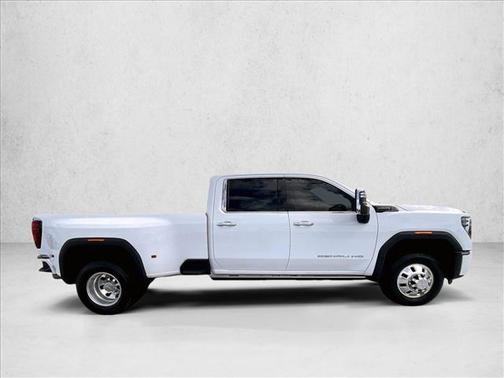 2024 GMC Sierra 3500 Denali