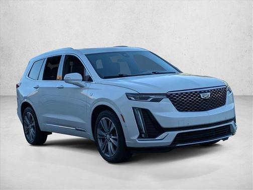 2022 Cadillac XT6 Premium Luxury FWD