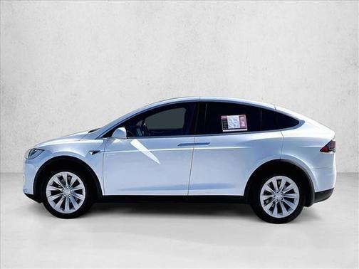 Pearl White Multi-Coat 2018 Tesla Model X 100D
