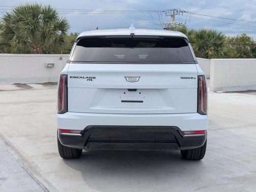 2026 Cadillac Escalade IQ Premium Sport