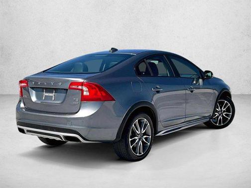 Osmium Grey Metallic 2016 Volvo S60 Cross Country T5 Platinum
