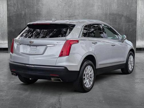 2017 Cadillac XT5 Base