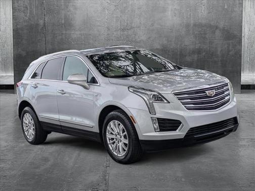 2017 Cadillac XT5 Base
