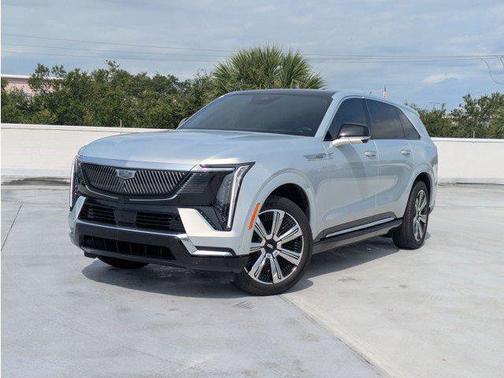2025 Cadillac Escalade IQ Luxury 2