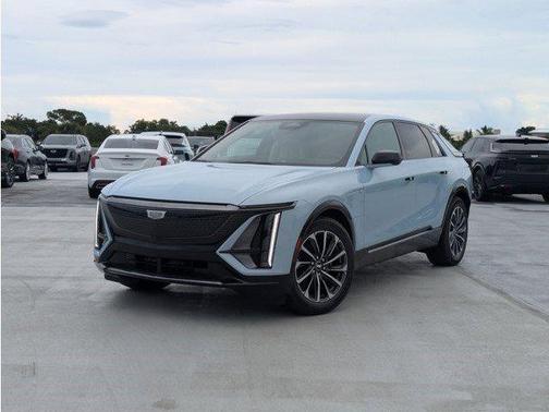 2026 Cadillac LYRIQ Premium Sport