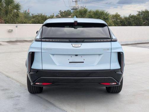 2026 Cadillac LYRIQ Premium Sport